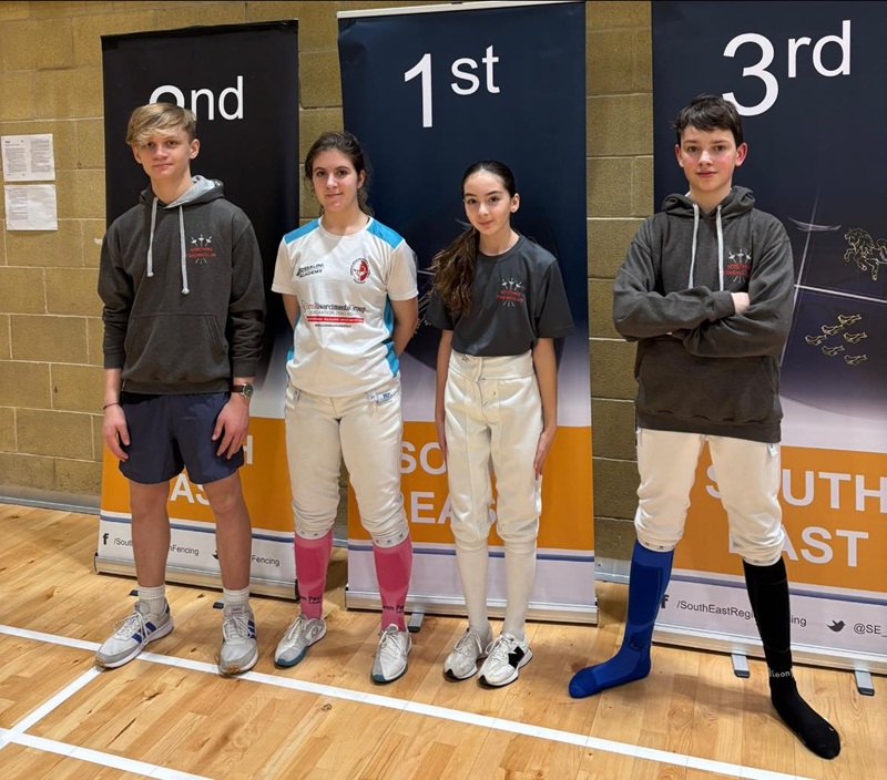 Finn, Antoniona, Ela & Vincent